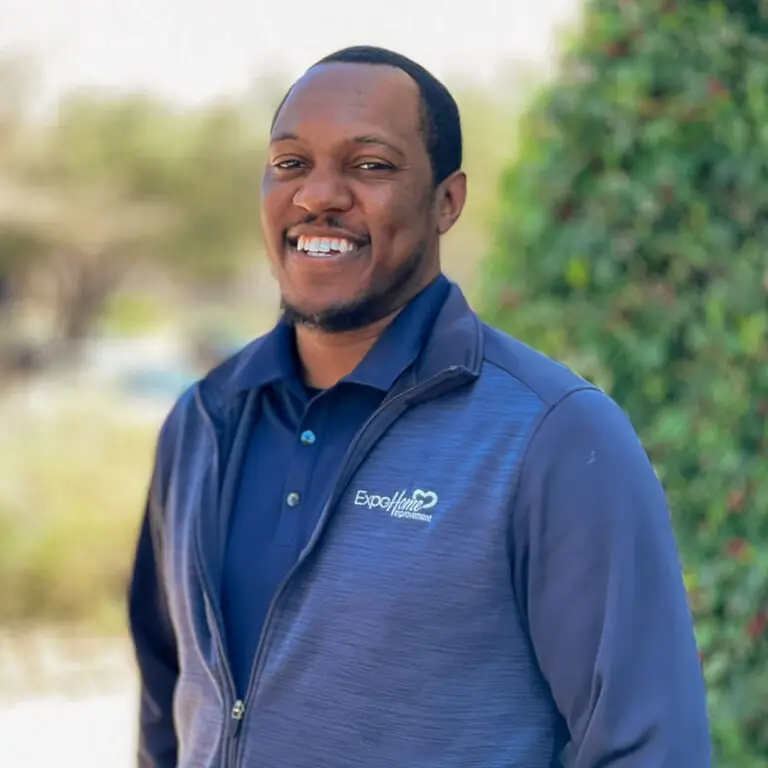 DeSean Larmond – Design Consultant